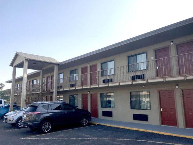 Executive Inn Kingsville Exterior photo