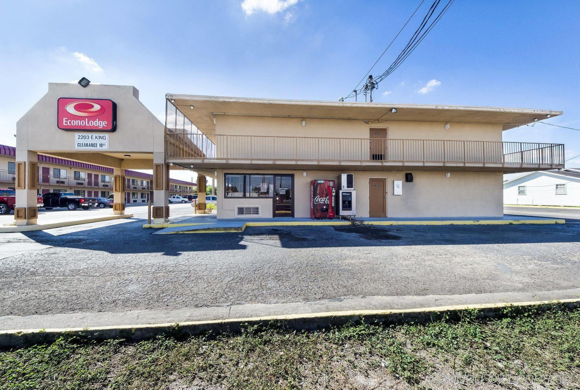 Executive Inn Kingsville Exterior photo